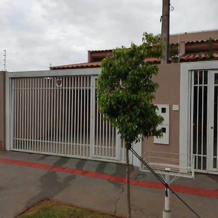 Casa Aconchegante Perto Da Uel Vila Londrina Exterior foto